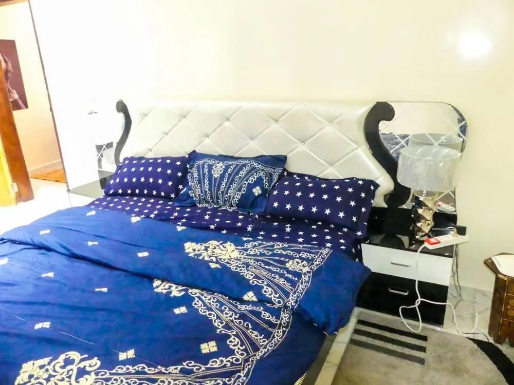 Charmant Studio A Virage Yoff Dakar